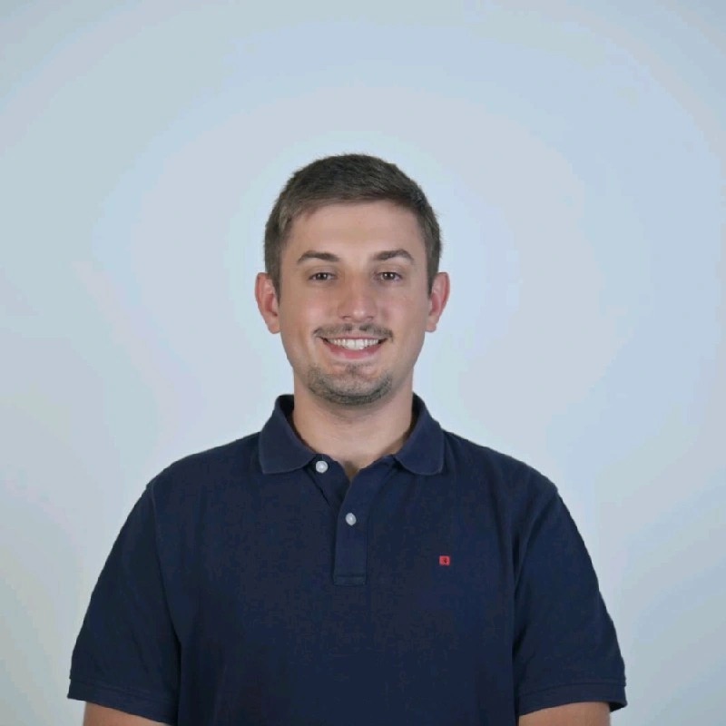 Roberto Fernandes, Founder & developer